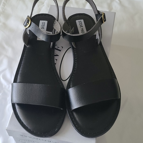 Steve Madden sandal - Picture 2 of 5